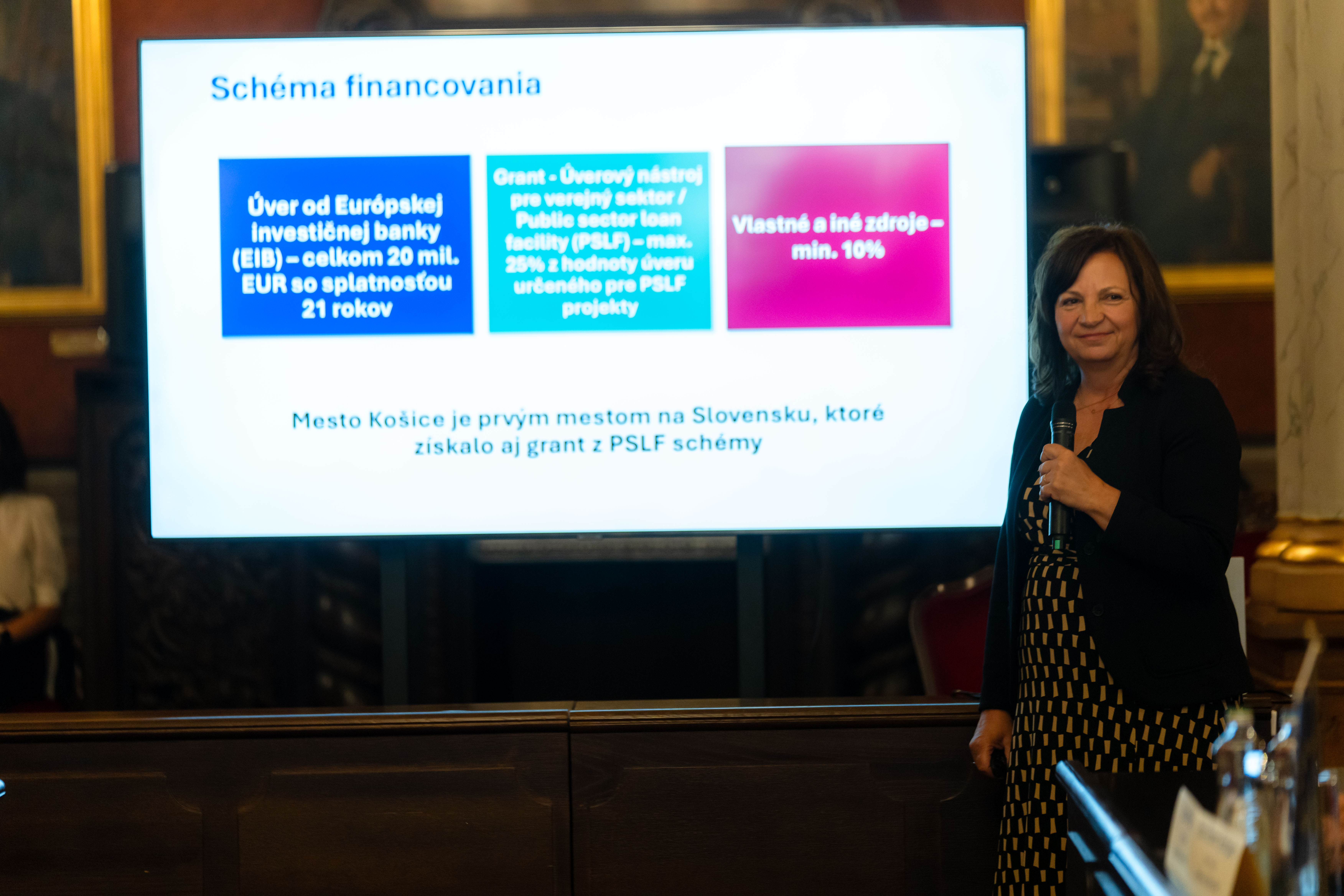 Prijatie a delegacie Europskej investicnej banky-1-19